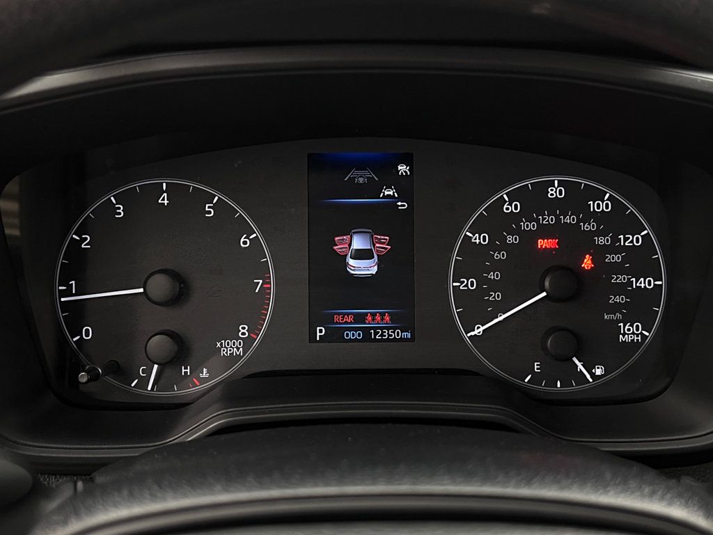 Used 2025 Toyota Corolla LE FWD image 18