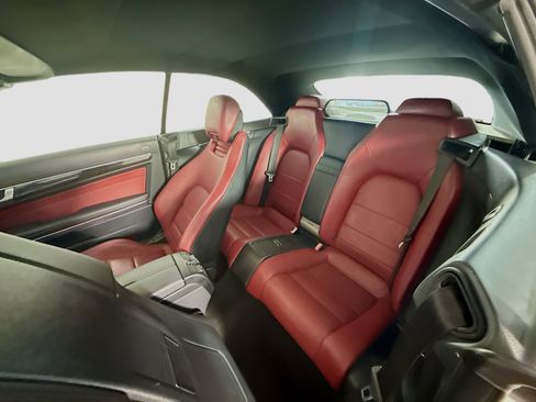 Used 2017 Mercedes-Benz E 400 E 400 image 25