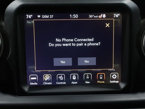 Used 2022 Jeep Gladiator Overland w/ Cold Weather Group image 34