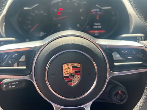 Certified 2025 Porsche 718 Boxster w/ Premium Package RWD image 33