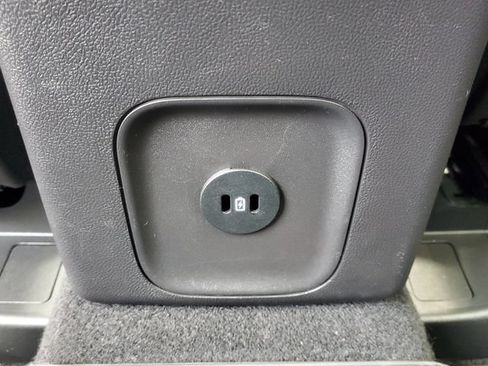 Certified 2023 Ford Escape Active AWD/4WD image 31
