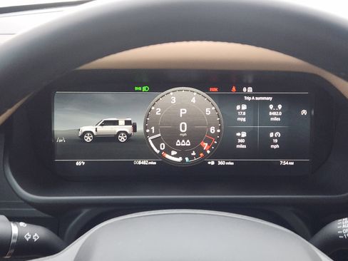 Certified 2025 Land Rover Defender 90 S image 19