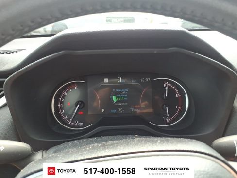 Used 2022 Toyota RAV4 Adventure AWD/4WD image 18