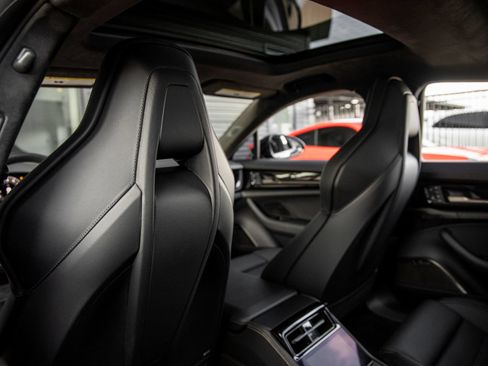 Certified 2026 Porsche Panamera Turbo AWD/4WD image 29