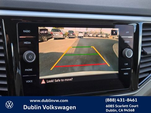Used 2023 Volkswagen Atlas SE w/ Panoramic Sunroof Package FWD image 16