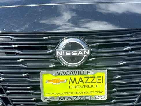 Used 2025 Nissan Altima 2.5 SV FWD image 8