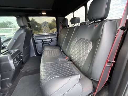 Used 2018 Ford F150 XLT w/ Equipment Group 302A Luxury AWD/4WD image 12