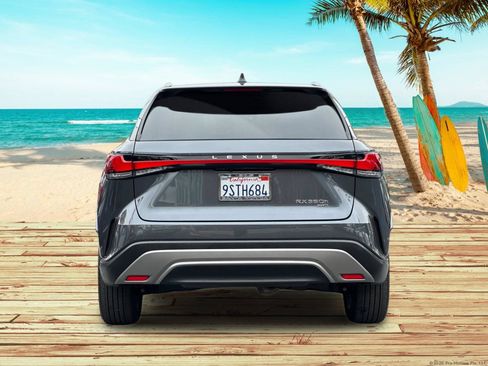 Used 2025 Lexus RX 350h w/ Convenience Package AWD/4WD image 5