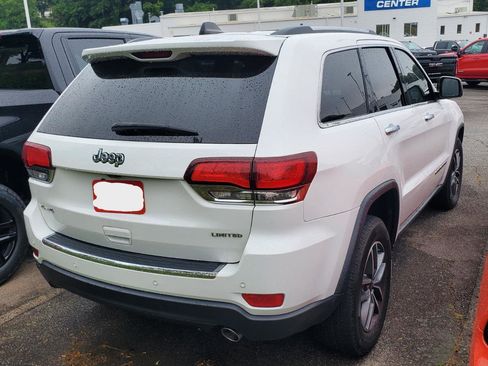Used 2021 Jeep Grand Cherokee Limited AWD/4WD image 9