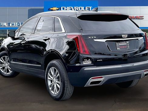 Used 2022 Cadillac XT5 Premium Luxury w/ Technology Package AWD/4WD image 4