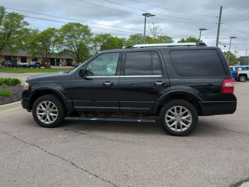 Used 2015 Ford Expedition Limited w/ Equipment Group 301A AWD/4WD image 5