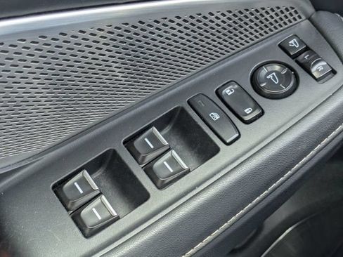 Used 2023 Acura MDX FWD w/ Technology Package image 26