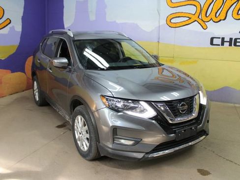 Used 2020 Nissan Rogue SV AWD/4WD image 5