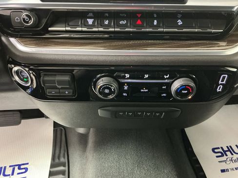 Used 2024 Chevrolet Silverado 2500 LT image 18