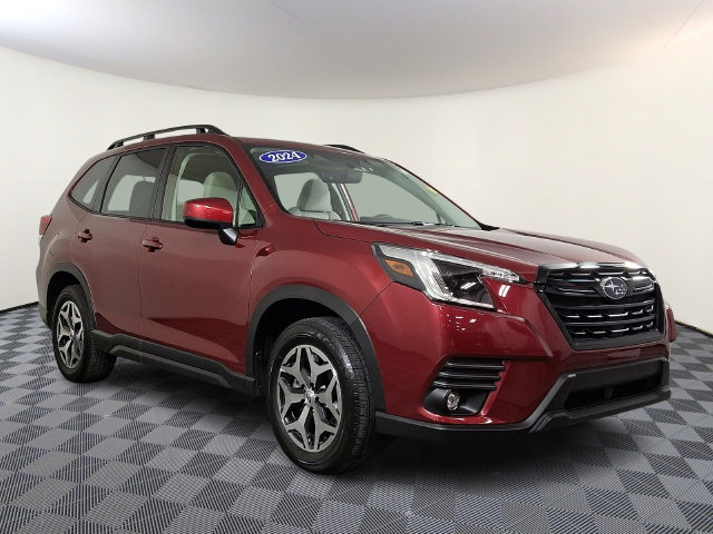 Used 2024 Subaru Forester Premium AWD/4WD image 1
