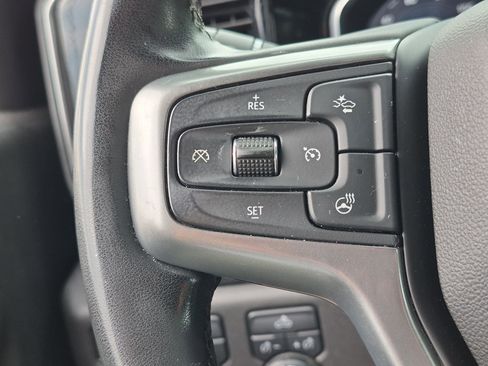 Used 2024 Chevrolet Silverado 1500 LT AWD/4WD image 19