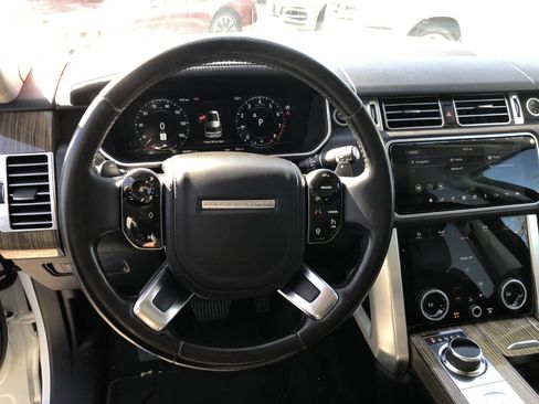 Used 2018 Land Rover Range Rover HSE image 22