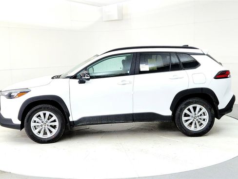 New 2026 Toyota Corolla Cross LE image 3