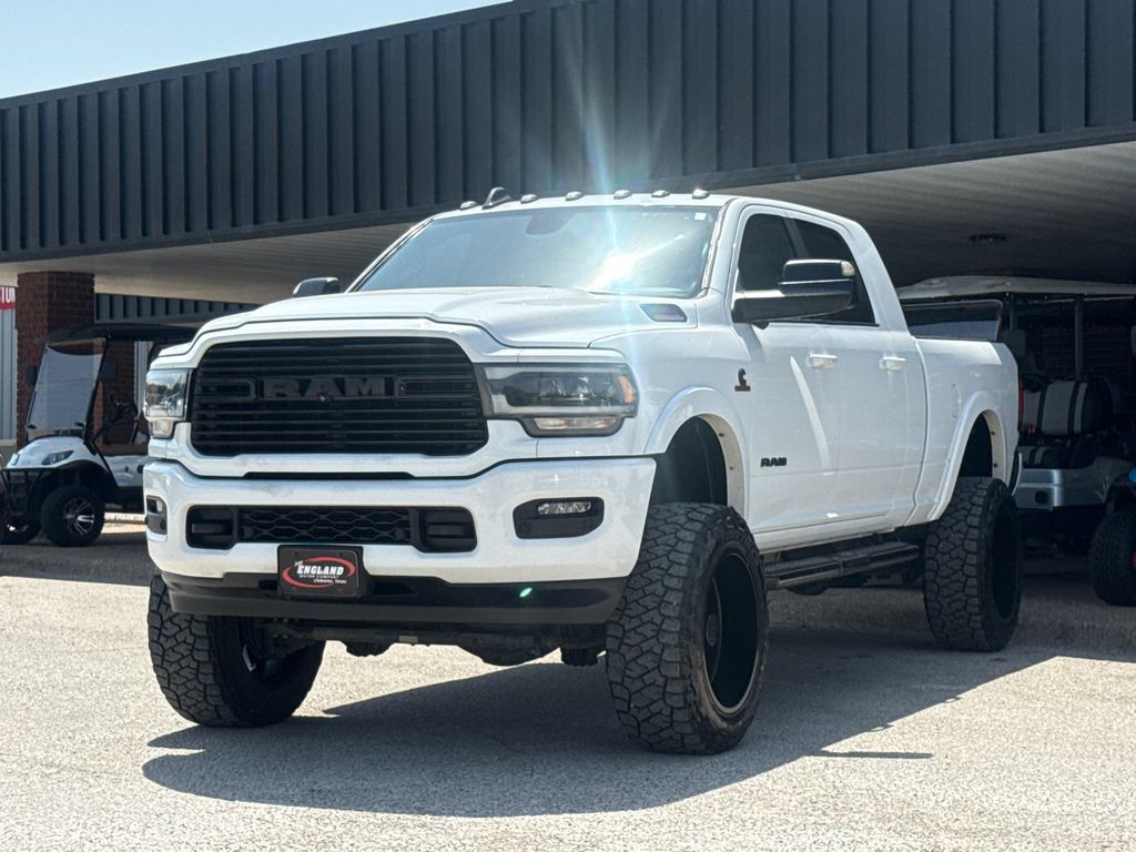 Used 2021 RAM 2500 Laramie w/ Night Edition AWD/4WD image 3