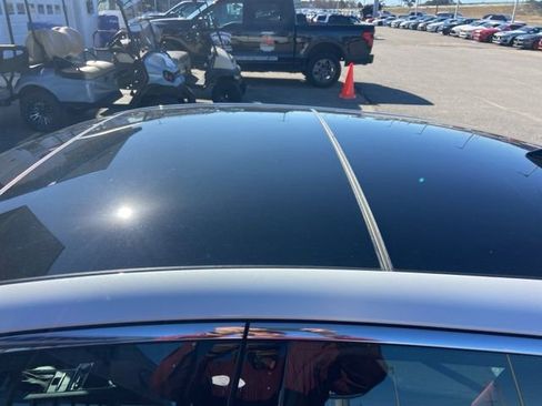 Used 2025 Kia K5 GT-Line w/ GT-Line Premium Package image 18