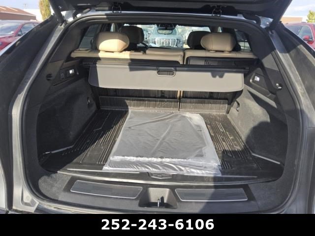 Used 2026 Cadillac Lyriq Signature Luxury w/ Nappa Leather Package AWD/4WD image 9