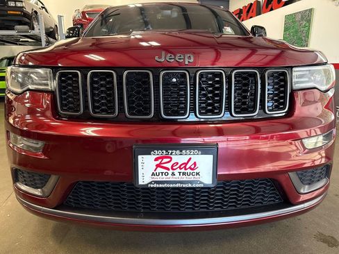 Used 2019 Jeep Grand Cherokee Limited X image 31