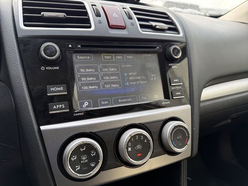 Used 2016 Subaru Crosstrek 2.0i Premium image 19