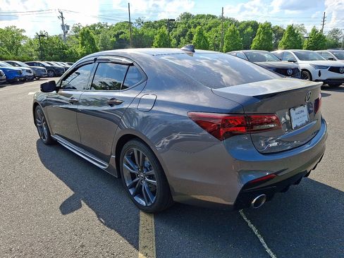 Certified 2018 Acura TLX V6 w/ Technology & A-SPEC Pkg FWD image 4