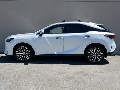 Used 2025 Lexus RX 350 w/ Convenience Package AWD/4WD image 6