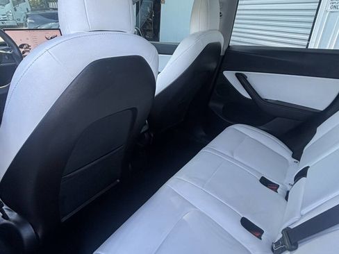 Used 2020 Tesla Model Y Long Range AWD/4WD image 12