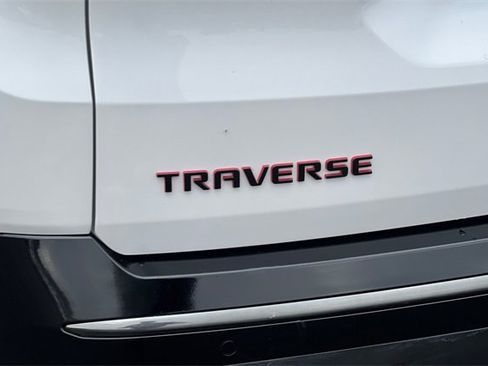 Used 2023 Chevrolet Traverse Premier w/ Redline Edition image 37