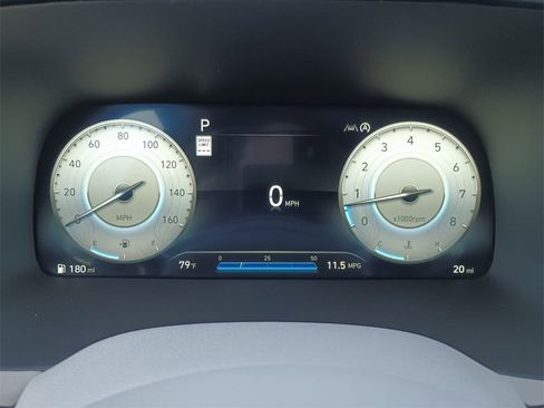 Used 2024 Hyundai Palisade Calligraphy image 32