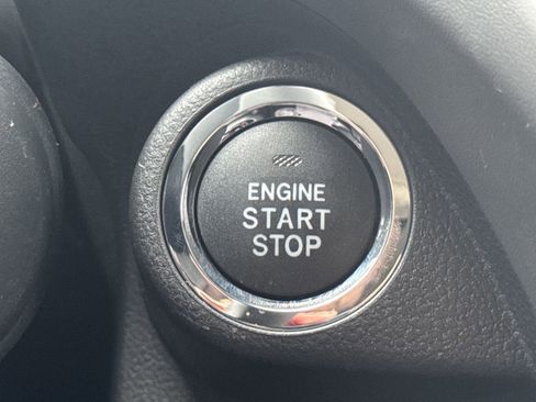 New 2025 Subaru Crosstrek 2.5i Limited w/ Popular Package #3A image 19