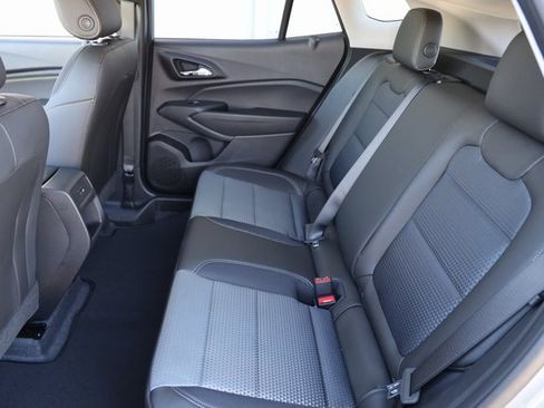 New 2026 Chevrolet Trax LT w/ Driver Confidence Package image 12