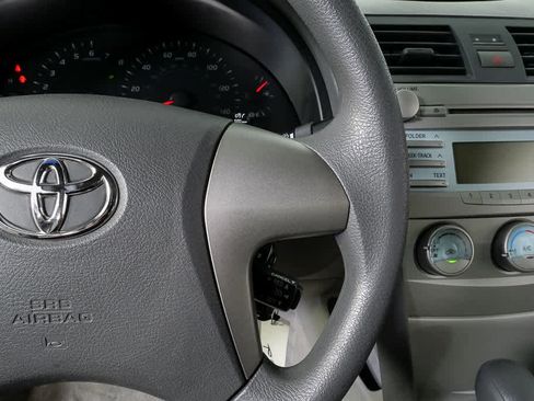 Used 2007 Toyota Camry LE FWD image 10