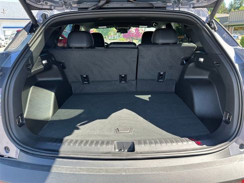 Used 2024 Chevrolet Blazer EV LT image 15