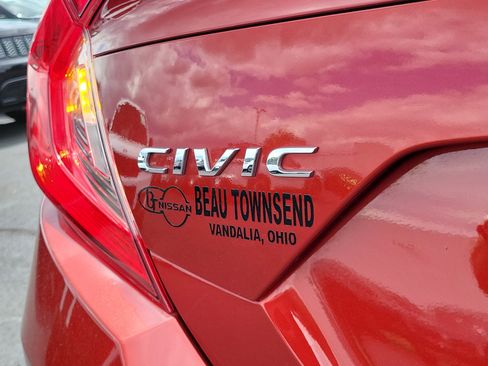 Used 2019 Honda Civic EX image 6