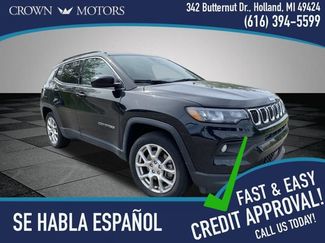 Used 2023 Jeep Compass Latitude w/ Sun and Sound Group AWD/4WD video 1