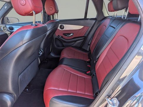 Used 2020 Mercedes-Benz GLC 300 GLC 300 w/ AMG Line image 15