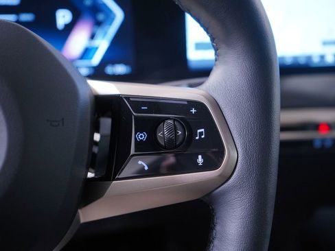 Used 2026 BMW iX xDrive45 image 19