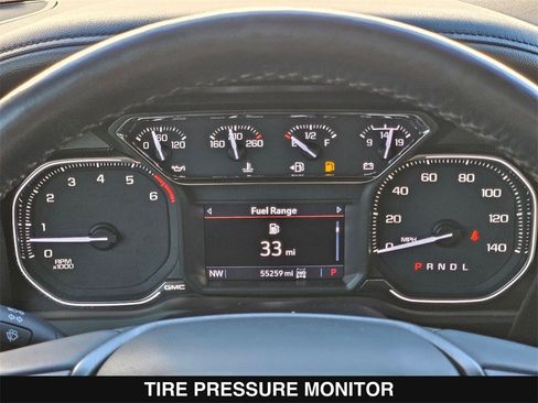 Used 2022 GMC Sierra 1500 AT4 w/ AT4 Preferred Package image 26