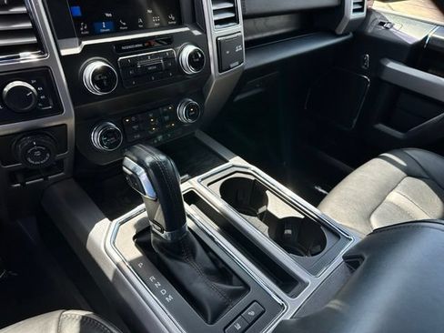 Certified 2019 Ford F150 Platinum w/ Equipment Group 701A Luxury AWD/4WD image 19