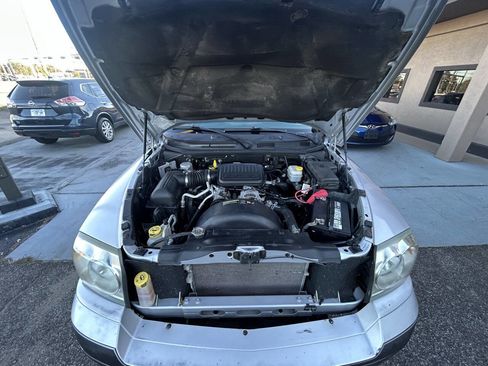 Used 2006 Dodge Dakota SLT image 8