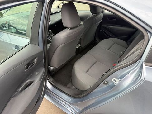Used 2024 Toyota Corolla LE image 6