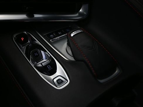 Used 2022 Chevrolet Corvette Stingray Premium Conv w/ Z51 Performance Package RWD image 16