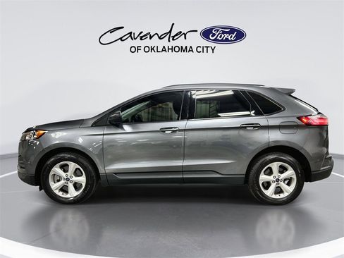 Used 2022 Ford Edge SE w/ Cargo Accessory Package image 5