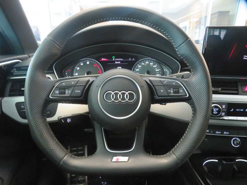 Used 2020 Audi S4 Premium w/ Convenience Package image 29
