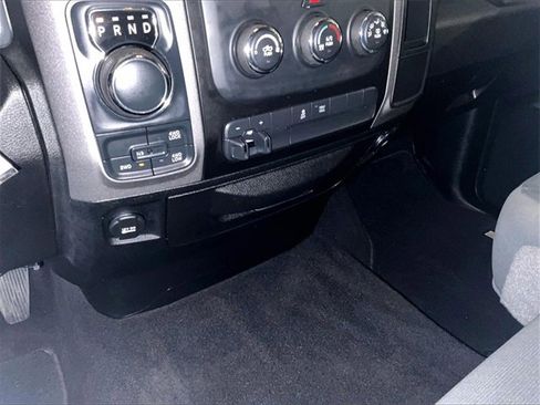 Used 2019 RAM 1500 Express image 27