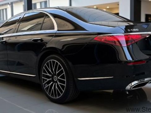 Used 2021 Mercedes-Benz S 580 4MATIC Sedan image 2