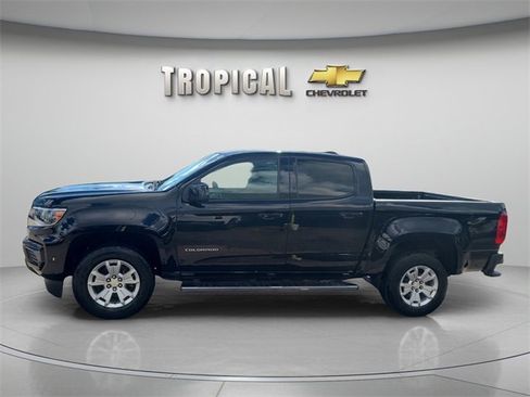 Used 2022 Chevrolet Colorado LT w/ Safety Package image 2